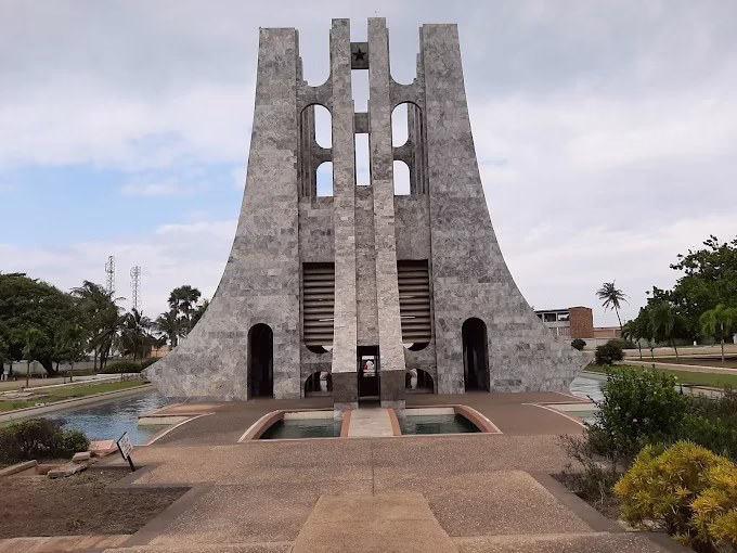 10 Top African Tourist Attractions in Ghana